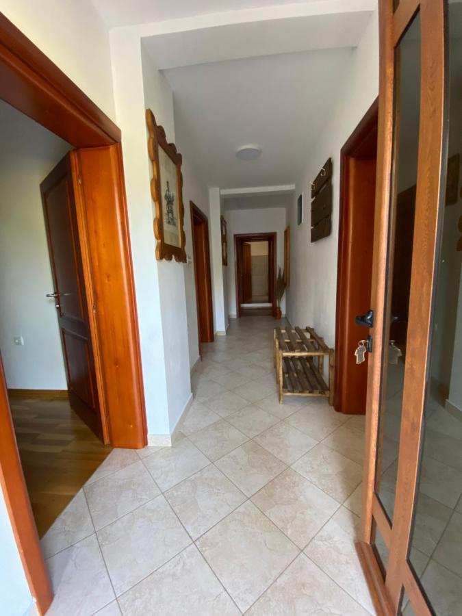 Guest House Radoman Virpazar Εξωτερικό φωτογραφία