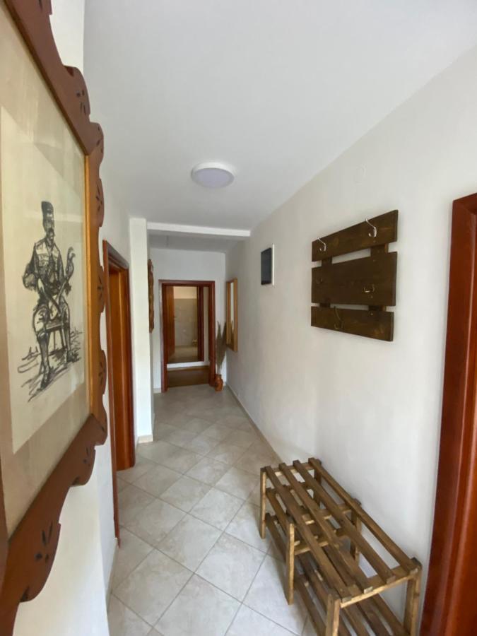 Guest House Radoman Virpazar Εξωτερικό φωτογραφία